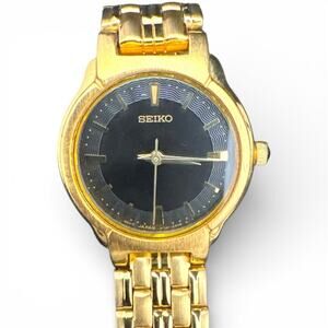 Seiko Quartz Wristwatch Unisex Gold Tone Bracelet Black Dial Water Resistant